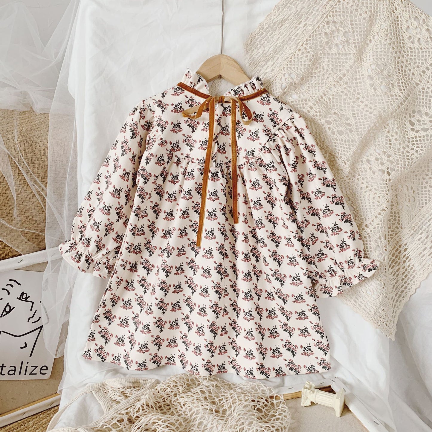 Autumn Baby Girls Dress Children Flower Clothes Long Sleeve Retro